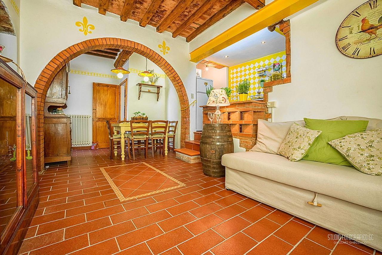 Tognazzi Casa Vacanze - Casa Il Giglio Certaldo Bagian luar foto