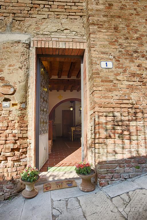 Tognazzi Casa Vacanze - Casa Il Giglio Certaldo Bagian luar foto