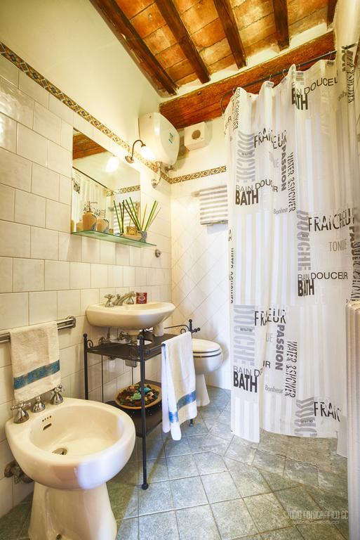 Tognazzi Casa Vacanze - Casa Il Giglio Certaldo Bagian luar foto
